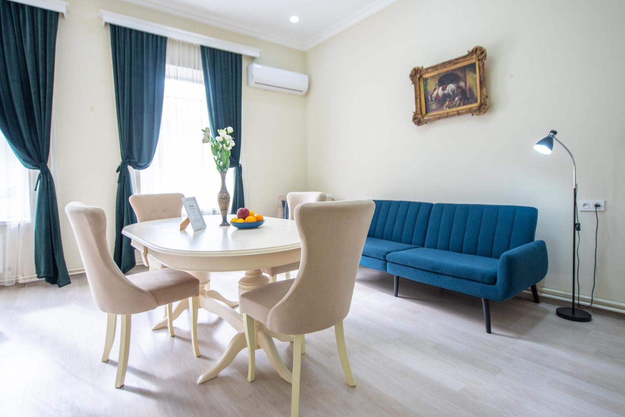 Old Town-Booking Apartment Tbilisi Exterior foto